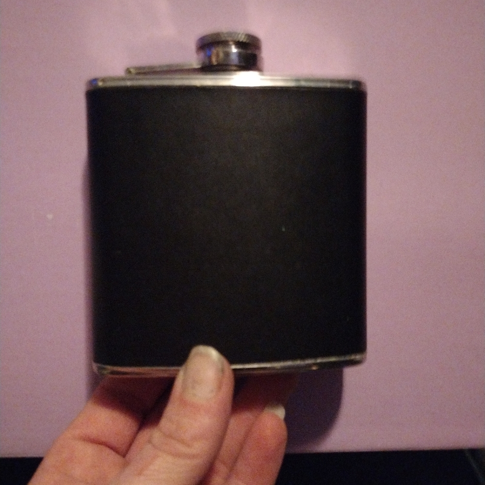 Flasks for hydration - Picture 3 of 4